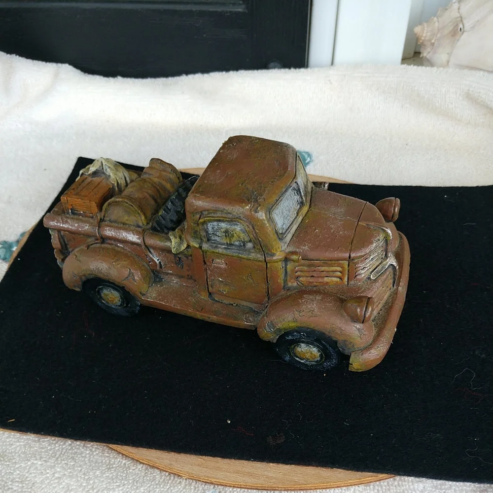 Vintage musical truck